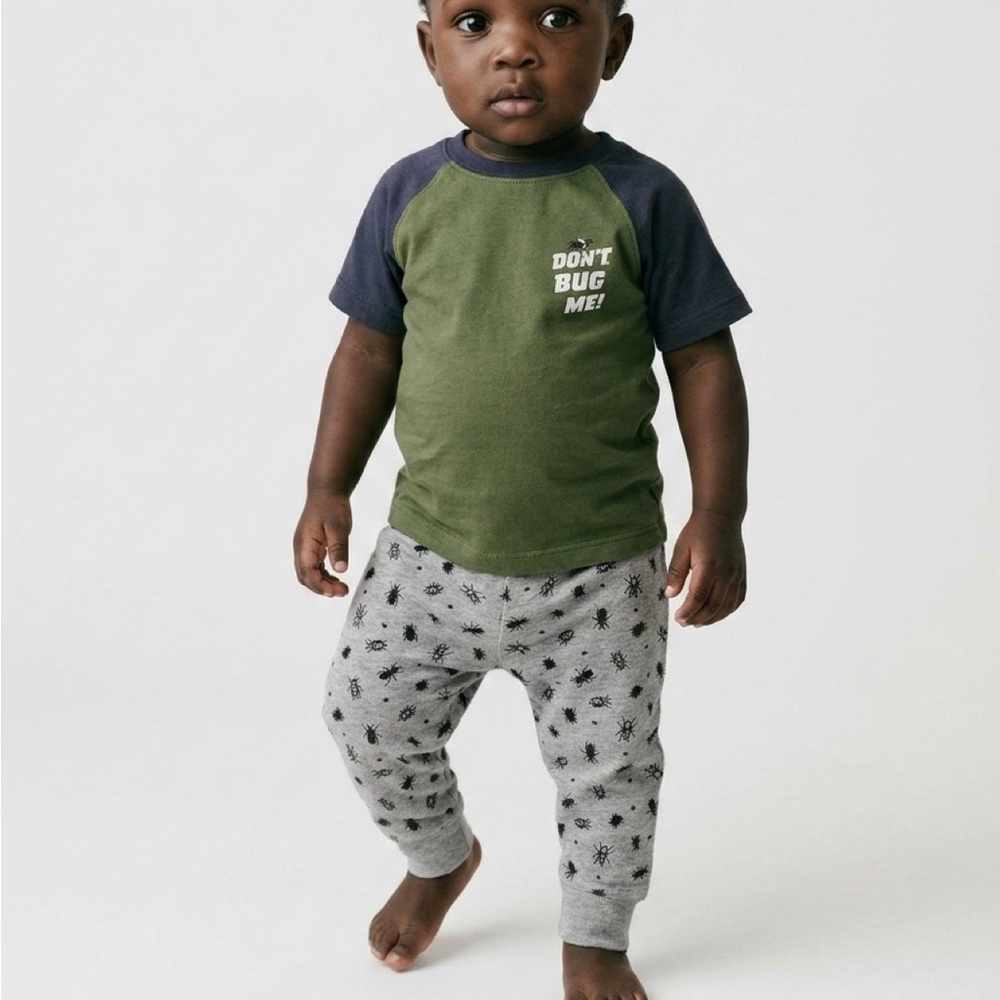 Kids Dont Bug Me Tee and Bug Print Joggers Set - Green/Navy Top with Gray Pants
